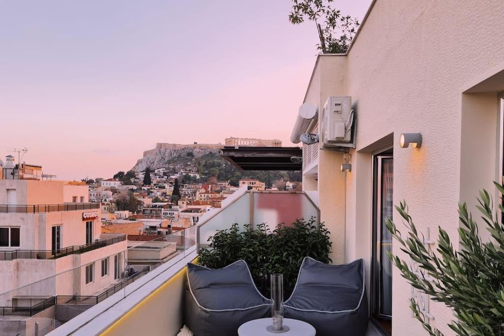 Heated Plunge Pool & Firepit Acropolis Penthouse Apartment Athens Exterior photo